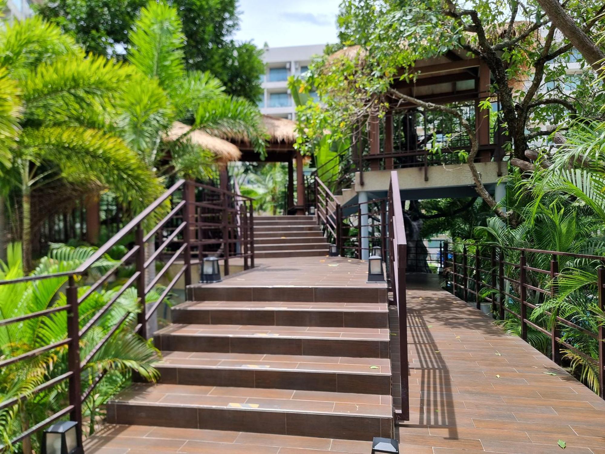 Laguna Beach Condo Resort 3 Maldives Pattaya Pool View ลากูน่า บีช คอนโด รีสอร์ต 3 พัทยา Bãi biển Jomtien Ngoại thất bức ảnh